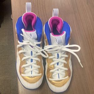 Girls foamposites white, gold, blue and purple